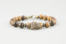 Bracelet en œil de Tigre et Têtes de Mort et bronze