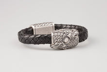 Bracelet Viking Têtes de loup (Skoll et Hati) en cuir tréssé et bronze plaqué argent