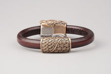 Bracelet Viking Têtes de loup (Skoll et Hati) en cuir tréssé et bronze plaqué argent