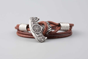 Bracelet viking  "Tête de Hache" décorée en Cuir 