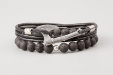 Bracelets Hache Viking en Bronze plaqué argent - Cuir noir et perles de lave