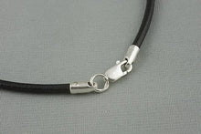 Collier Viking Marteau de Thor (Mjölnir) décoré des Loups d'Odin (Geri et Freki) (922)